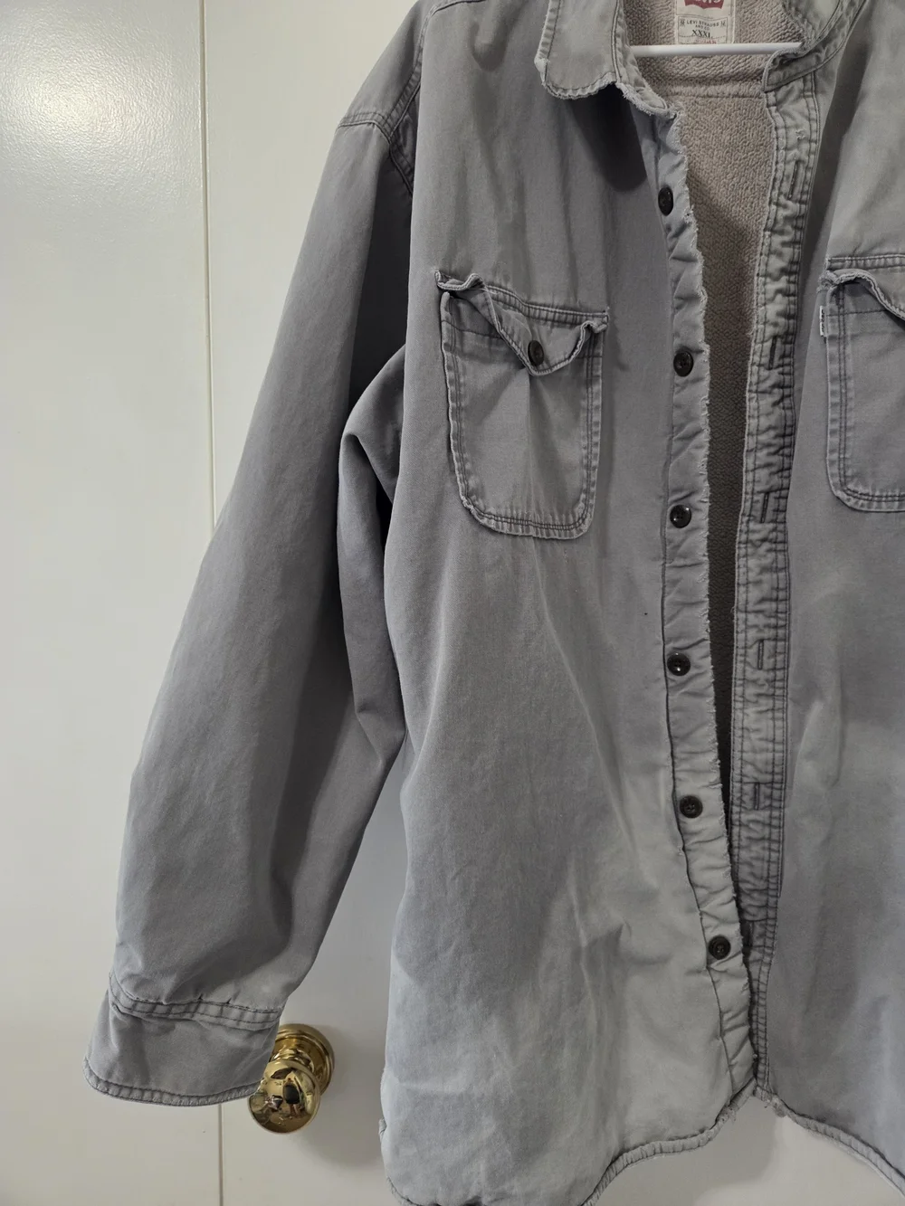 Levi's Mens XXXL Distressed Gray Sherpa Fleece Lined Button Down Workwear Jacket - Picture 4 of 8
